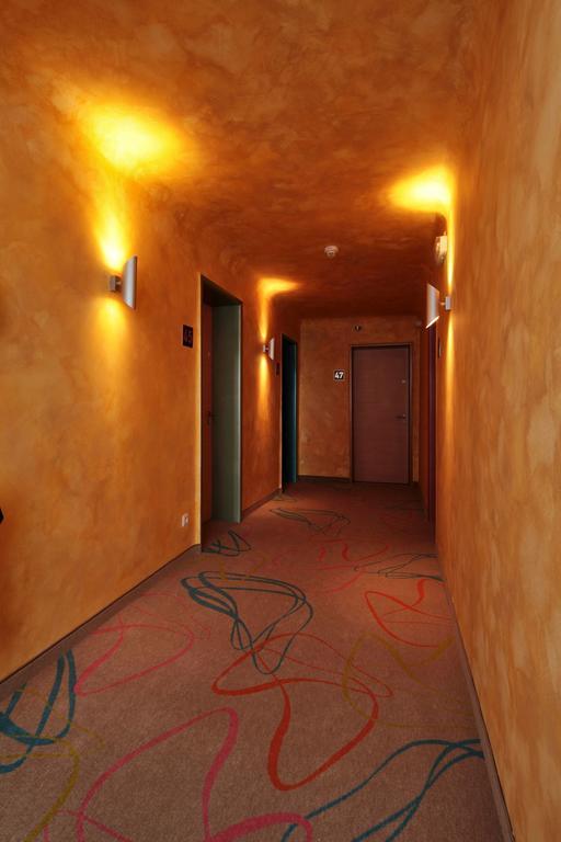 Petul Apart Hotel City Garden Ессен Екстер'єр фото