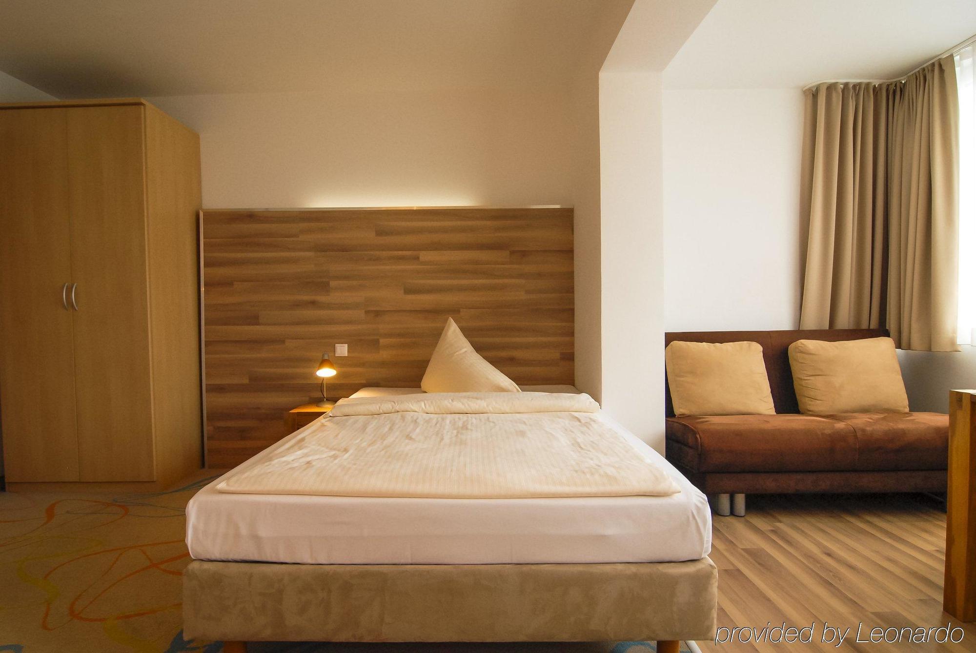 Petul Apart Hotel City Garden Ессен Екстер'єр фото