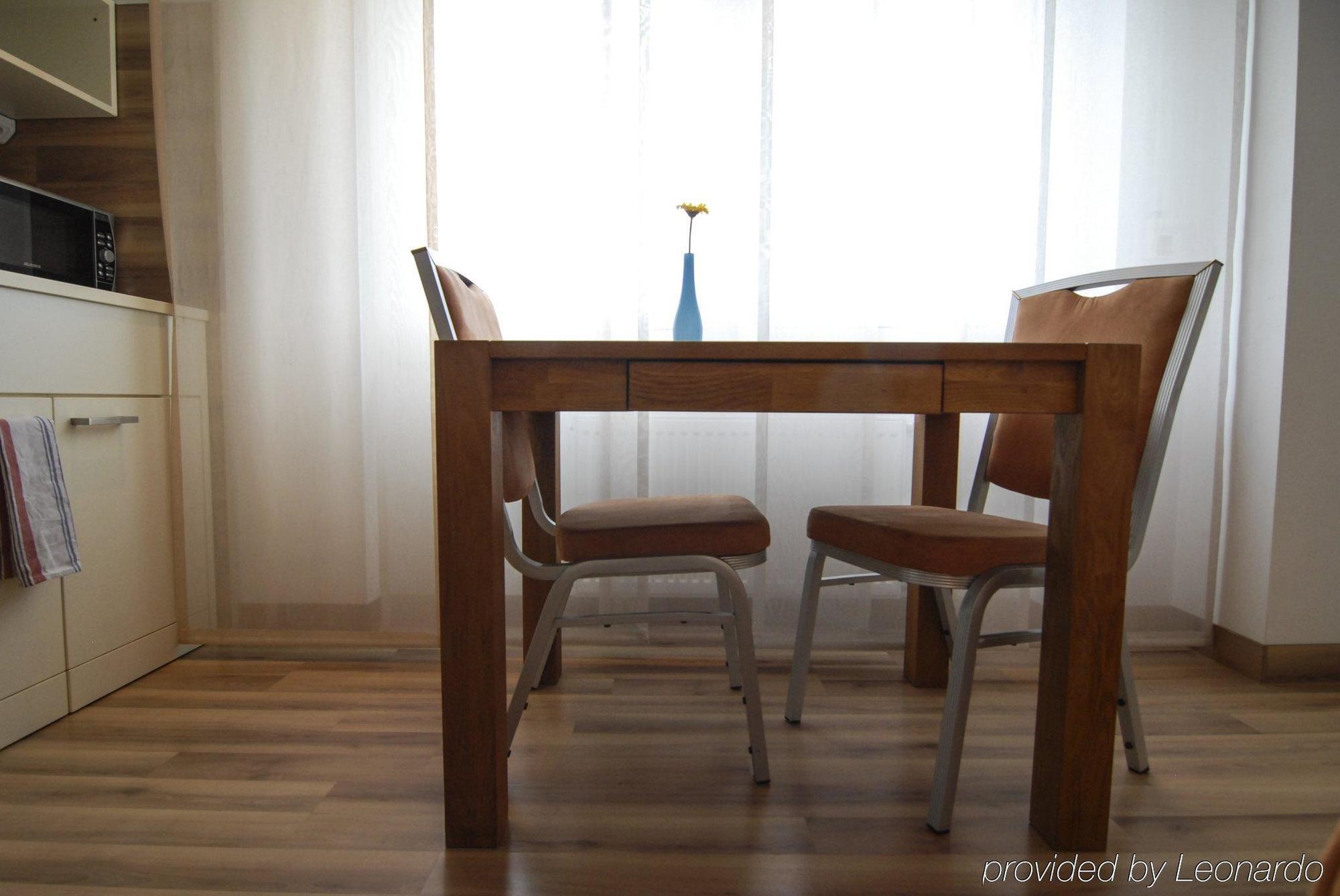 Petul Apart Hotel City Garden Ессен Екстер'єр фото