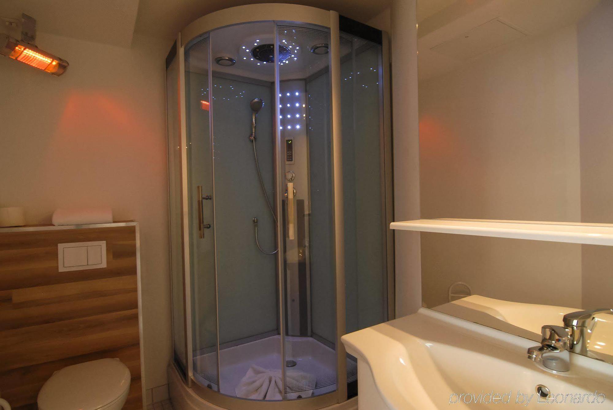 Petul Apart Hotel City Garden Ессен Екстер'єр фото
