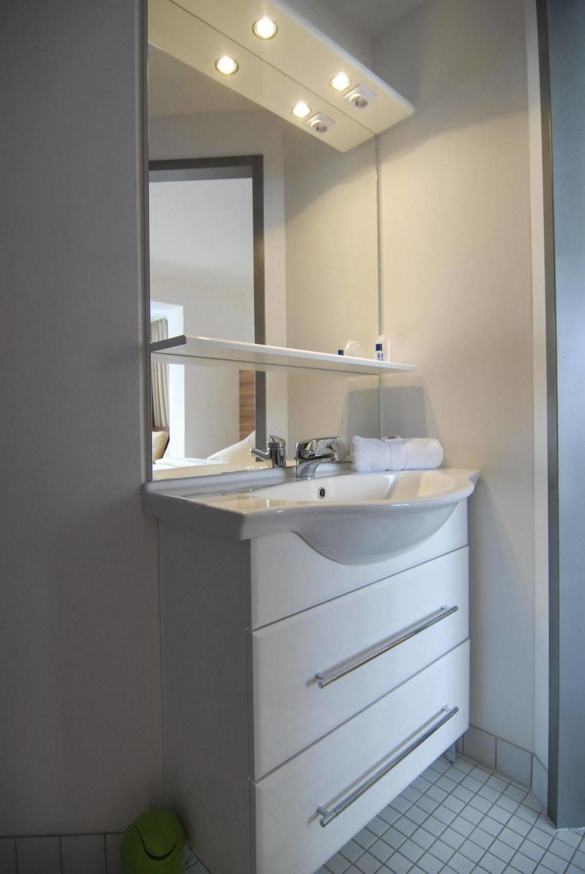 Petul Apart Hotel City Garden Ессен Екстер'єр фото